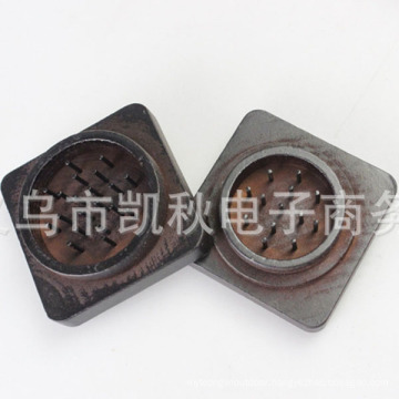 High Quality Square Wooden Herb Smoke Grinder